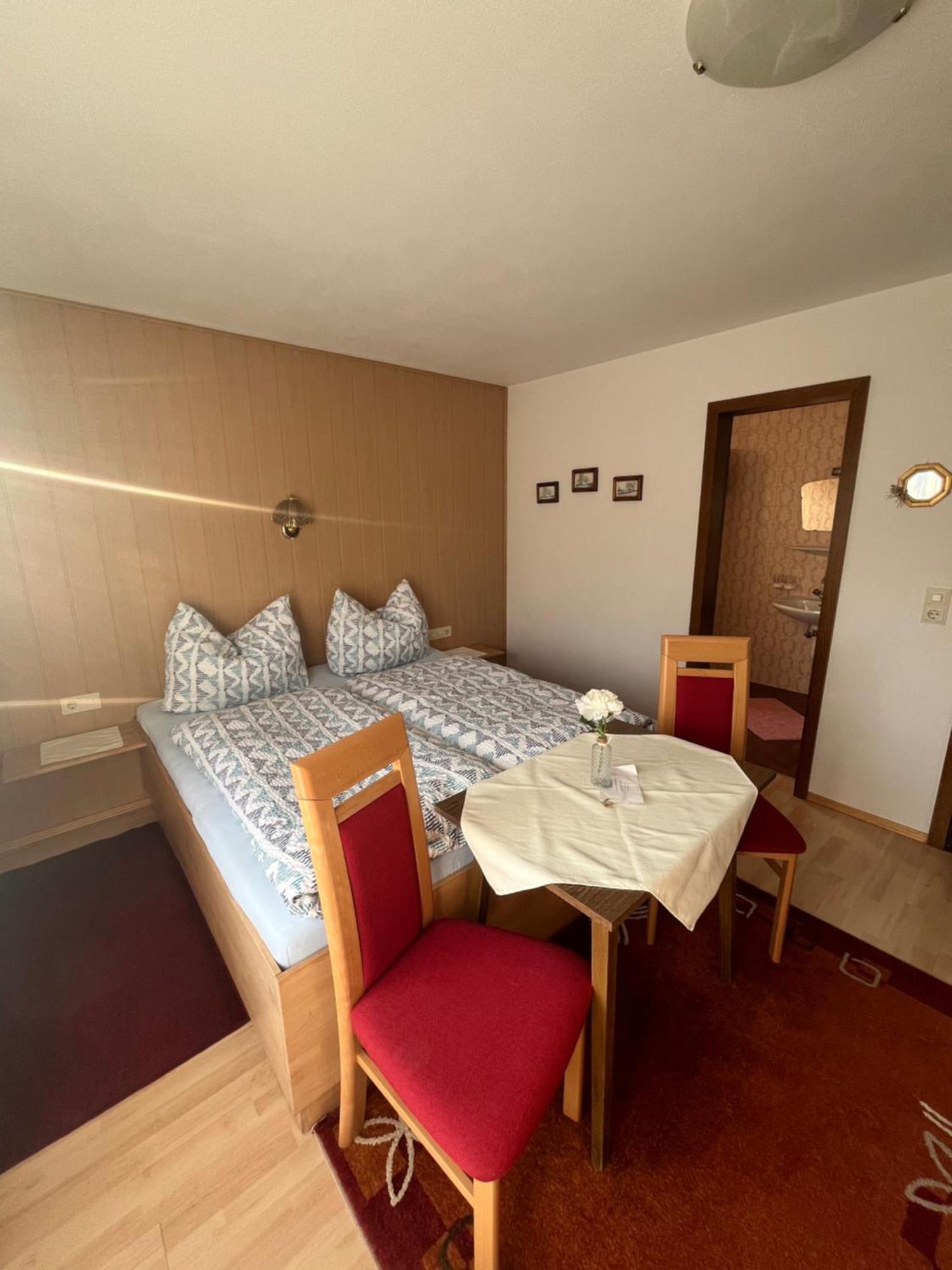 Pension Haus Georg Вестендорф Екстериор снимка