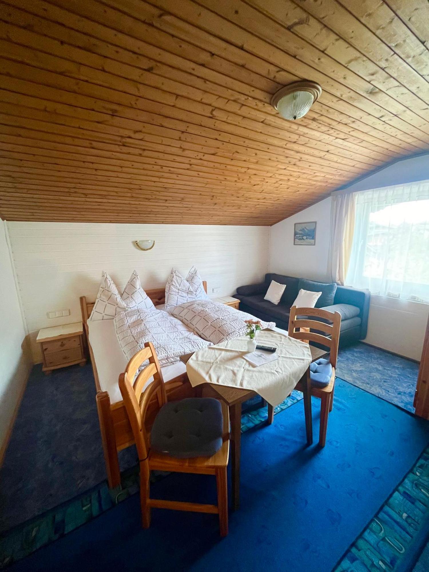 Pension Haus Georg Вестендорф Екстериор снимка